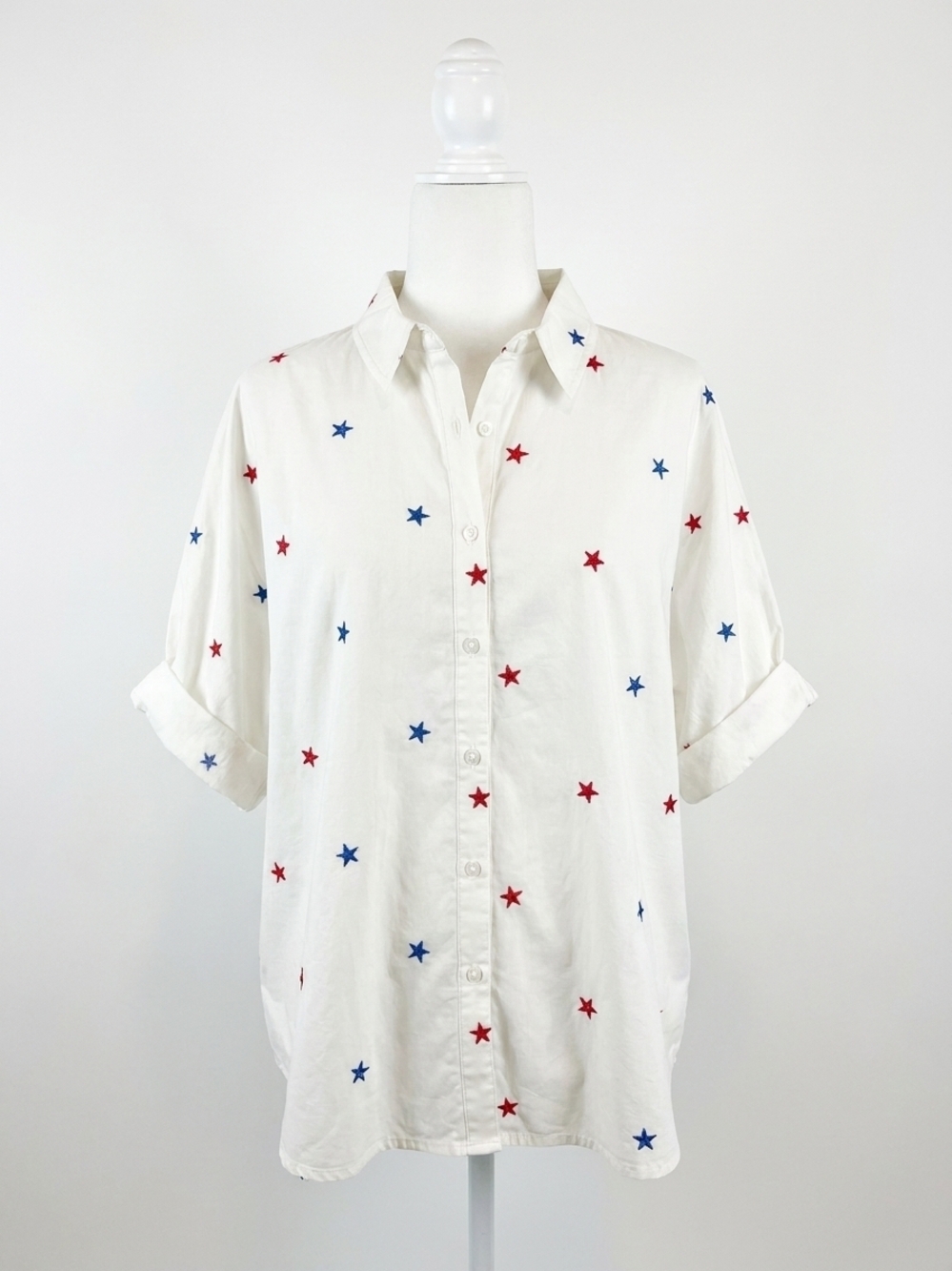NEW DAY + MOON hometown stars embroidered top in white
